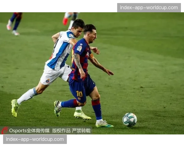 兰斯1-0小胜图卢兹,全场唯一进球源自前场抢断 兰斯1-0小胜图卢兹,全场唯一进球源自前场抢断