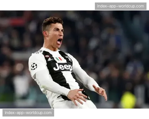 BBC纪录片《英超之声》开播，讲述全球各地英超解说员的故事